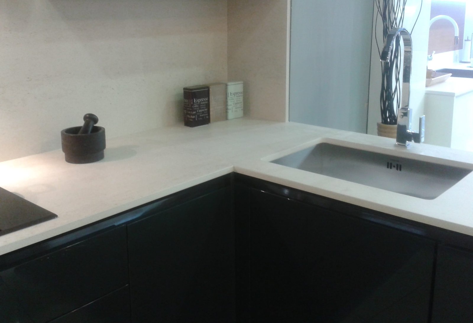 NOVA STYLO DEKTON